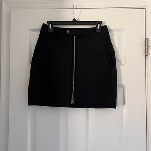 Athleta Apres Ski Skirt 4 Black Quilted Mini Water Repellent Zip Front